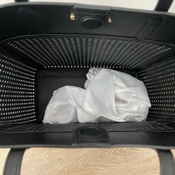 Michael Kors Sinclair north/south tote - Picture 11 of 11